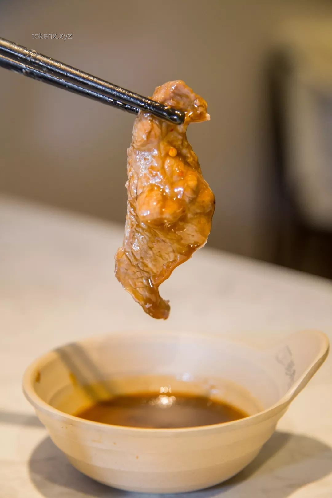 上海快餐店“四菜一汤173元”事件深度剖析：市场定位与消费选择的碰撞
